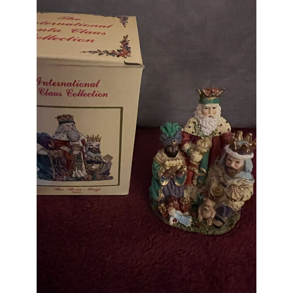 INTERNATIONAL SANTA -SC19